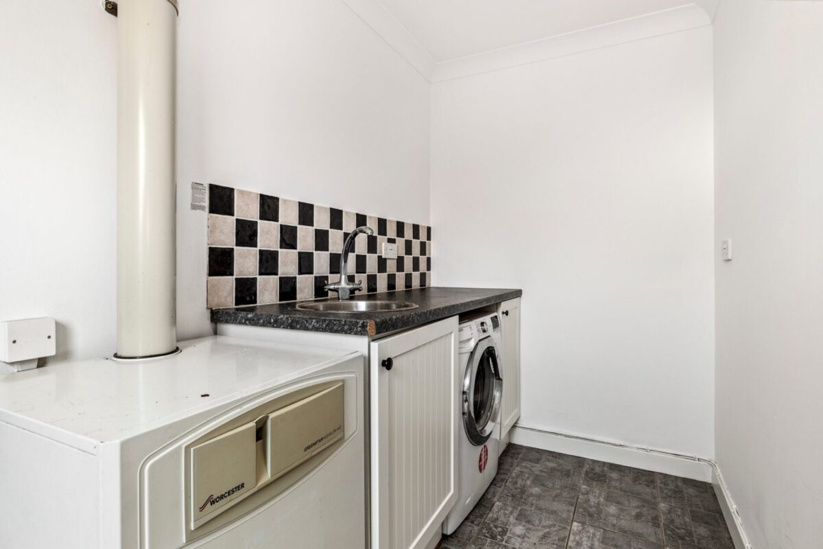 Nether Edge Drive, Haverfordwest, SA61