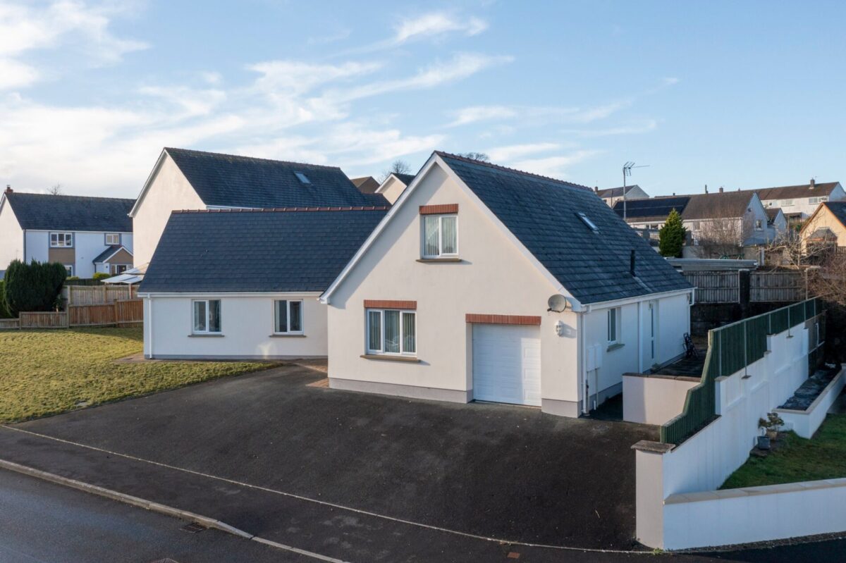 Nether Edge Drive, Haverfordwest, SA61