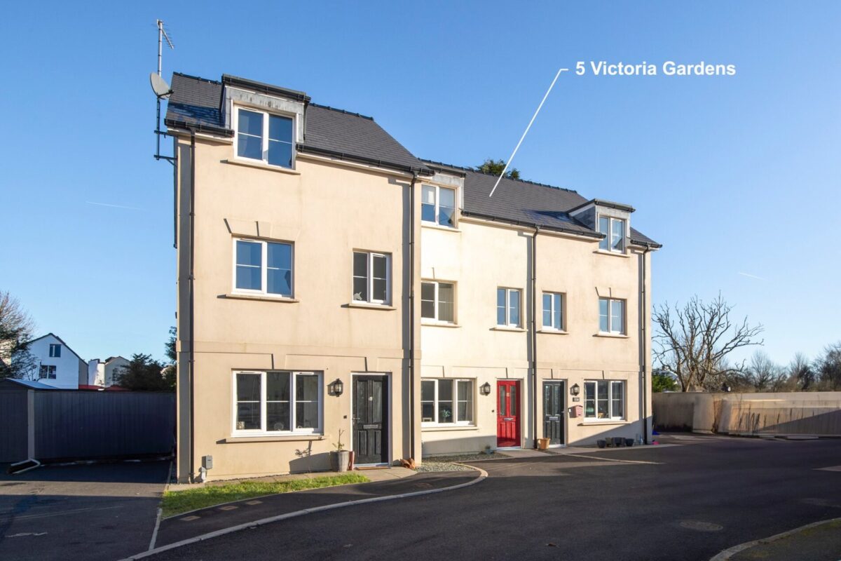 Victoria Gardens, Johnston, Haverfordwest, SA62