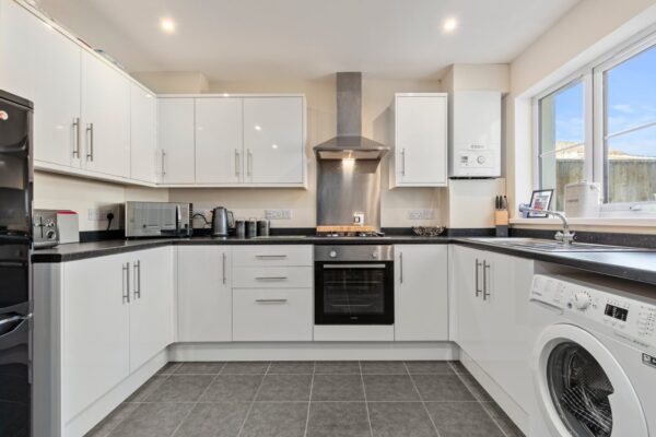 Victoria Gardens, Johnston, Haverfordwest, SA62