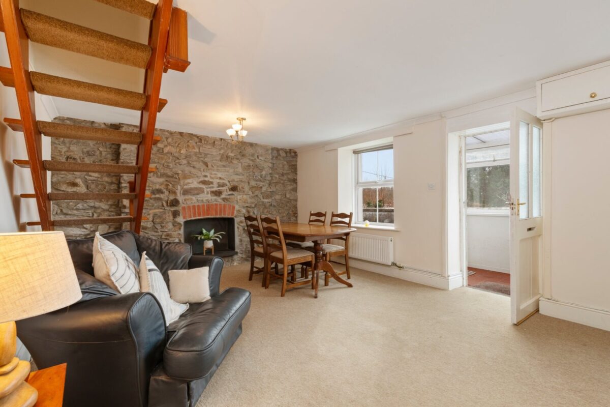 1 Trinity Terrace, Burton, Milford Haven, SA73