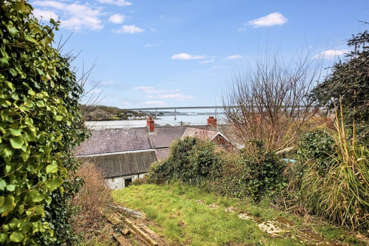 1 Trinity Terrace, Burton, Milford Haven, SA73
