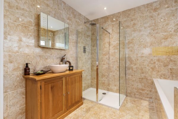 West Walden, Ludchurch, Narberth, SA67