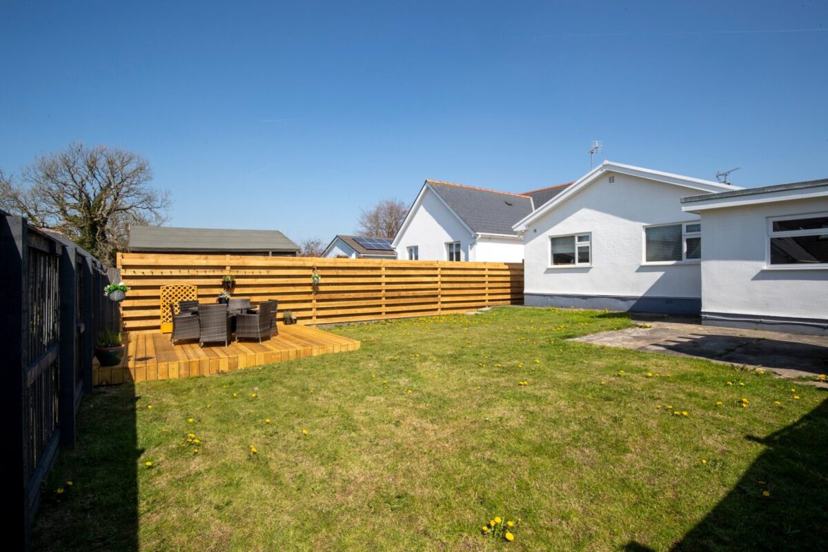 West Walden, Ludchurch, Narberth, SA67
