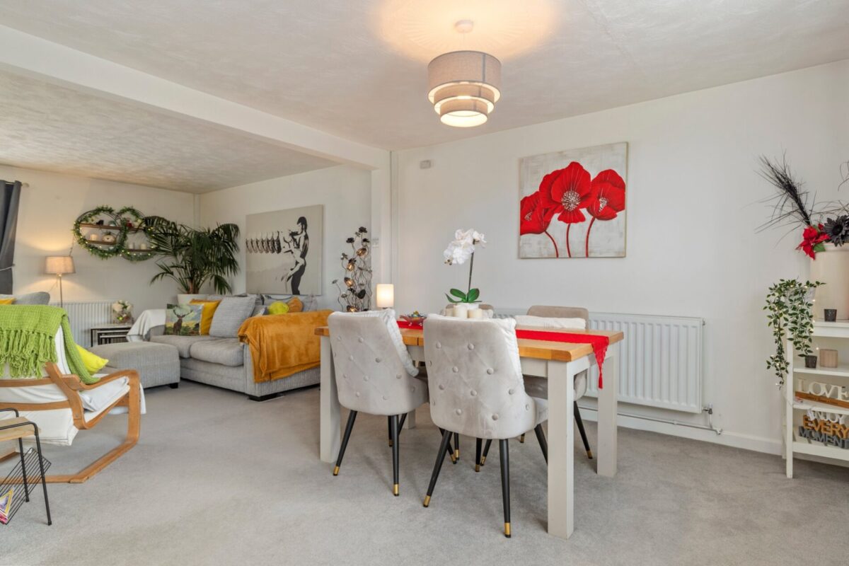 Hillcrest, Lawrenny Road, Cresselly, Kilgetty, SA68