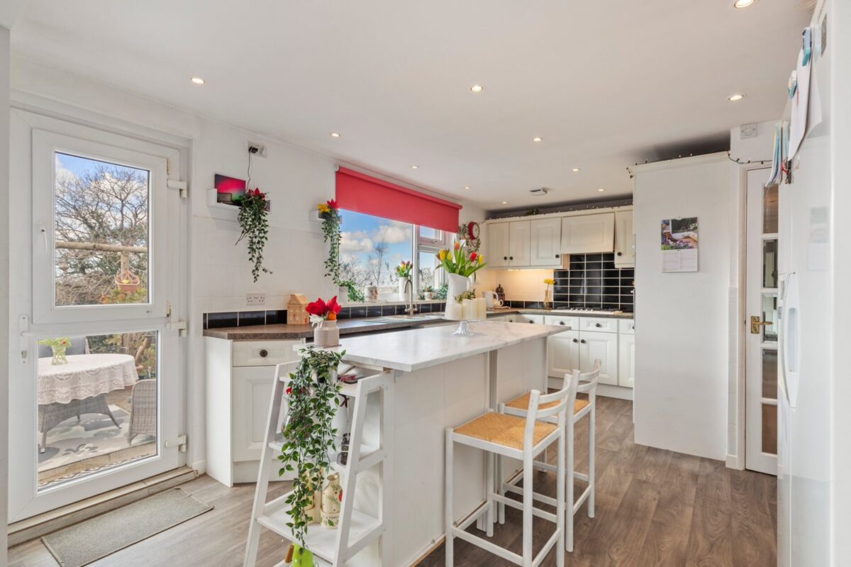 Hillcrest, Lawrenny Road, Cresselly, Kilgetty, SA68