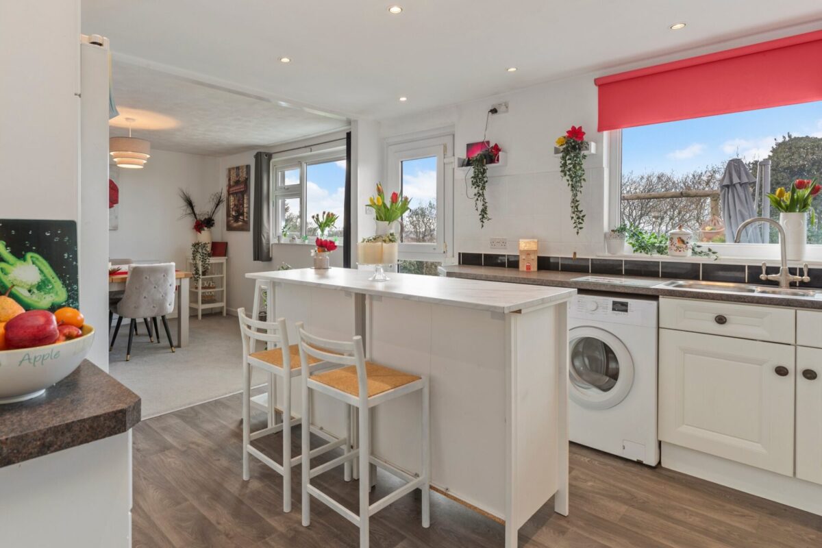Hillcrest, Lawrenny Road, Cresselly, Kilgetty, SA68