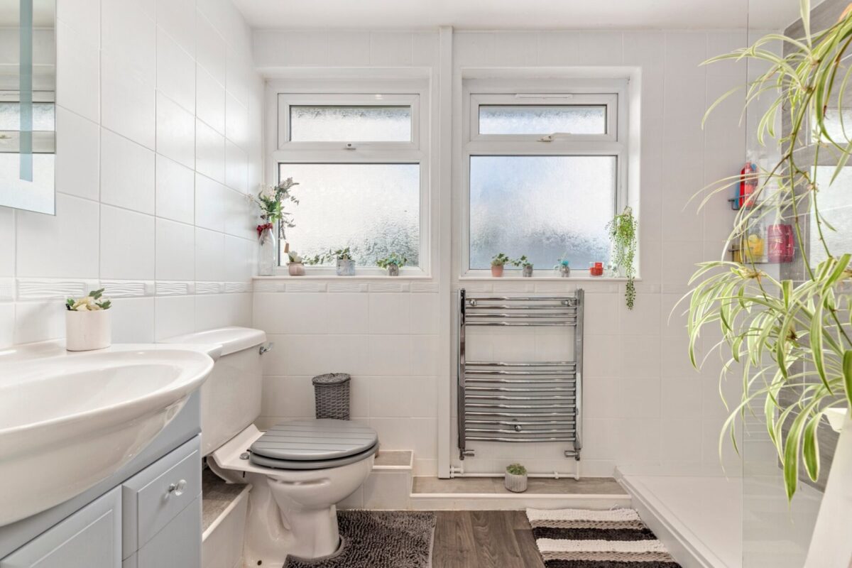 Hillcrest, Lawrenny Road, Cresselly, Kilgetty, SA68