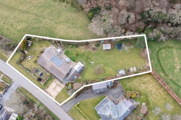 Hillcrest, Lawrenny Road, Cresselly, Kilgetty, SA68