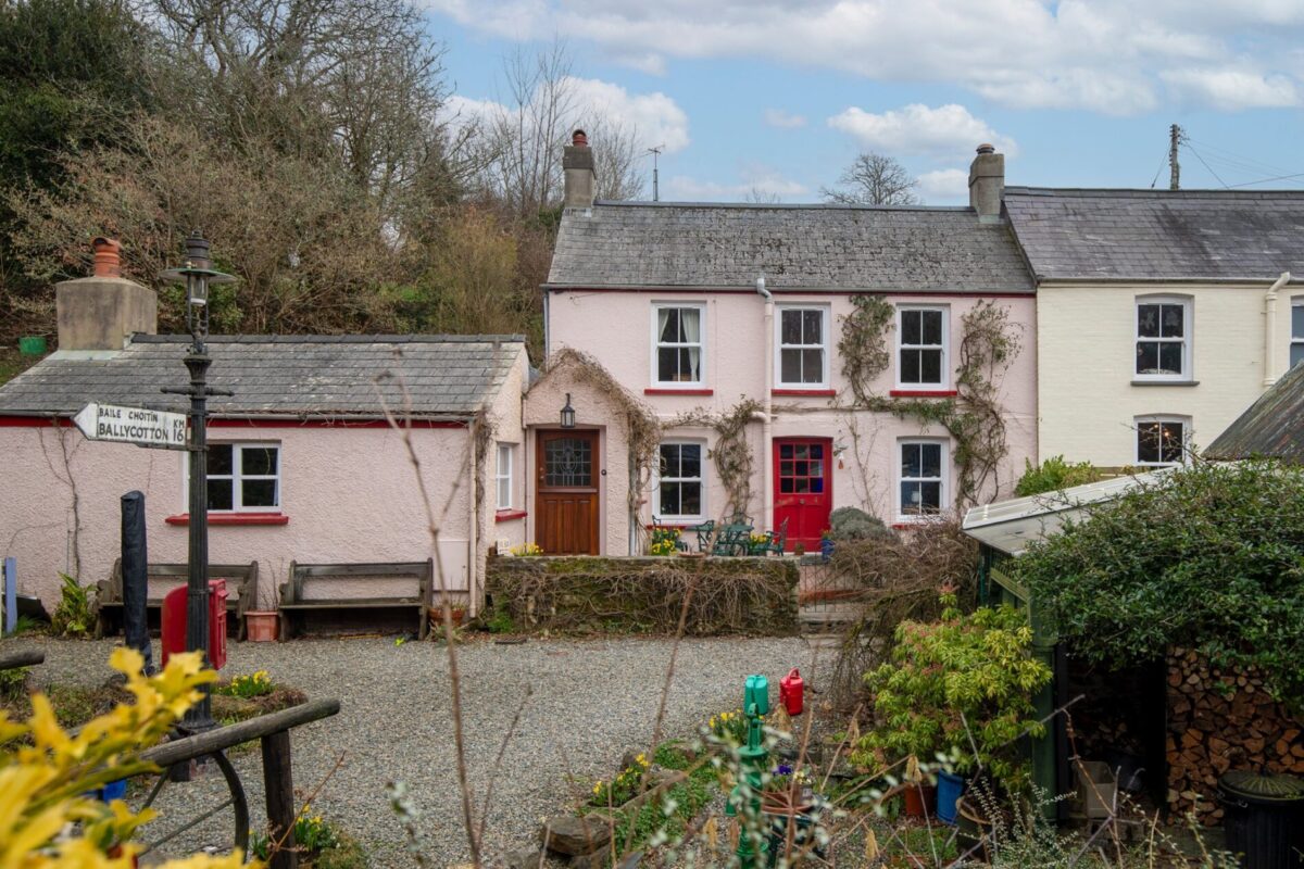4 Edwards Pill, Llangwm, Haverfordwest, SA62