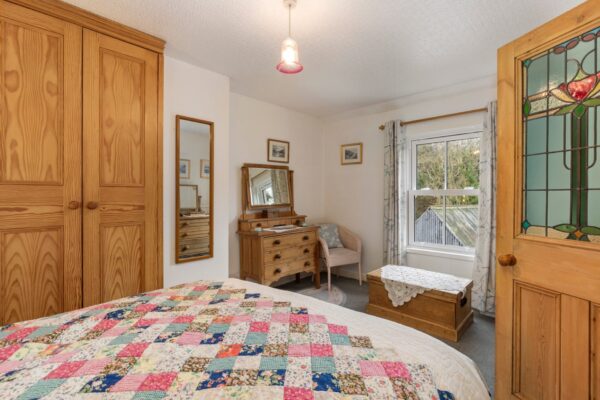 4 Edwards Pill, Llangwm, Haverfordwest, SA62