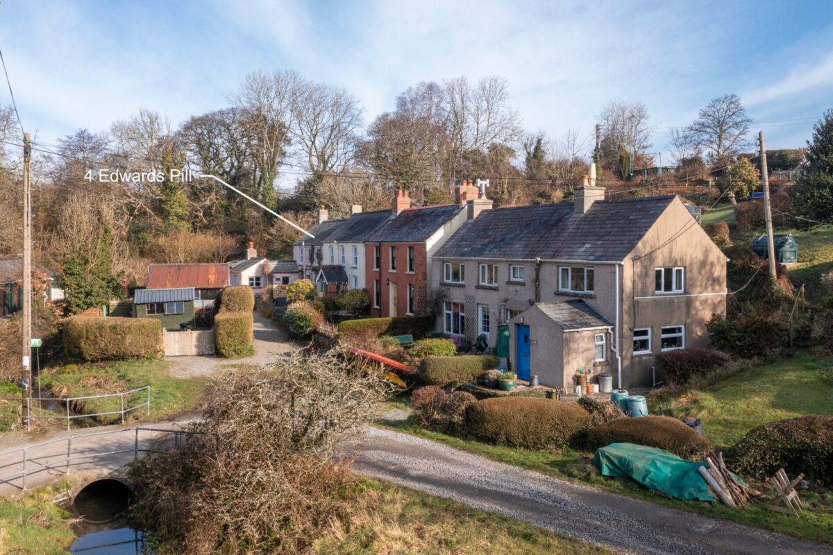 4 Edwards Pill, Llangwm, Haverfordwest, SA62