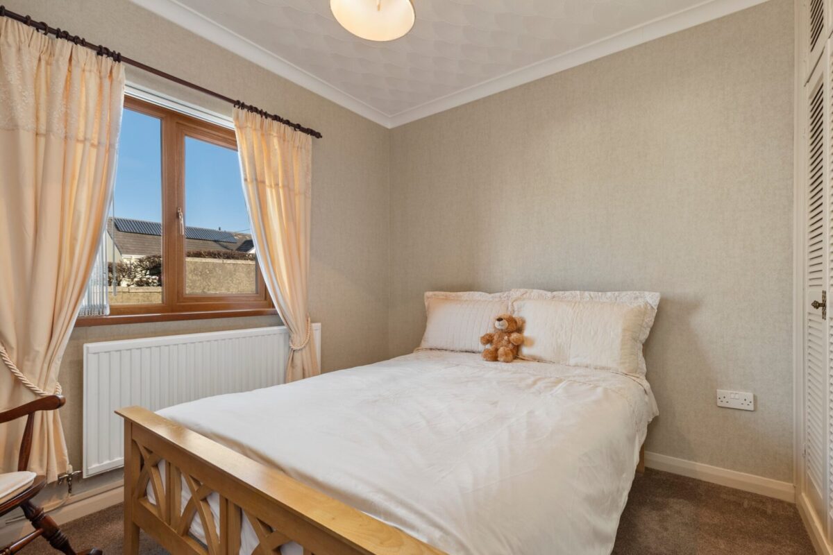 Graceland, Summerhill Park, Simpson Cross, Haverfordwest, SA62