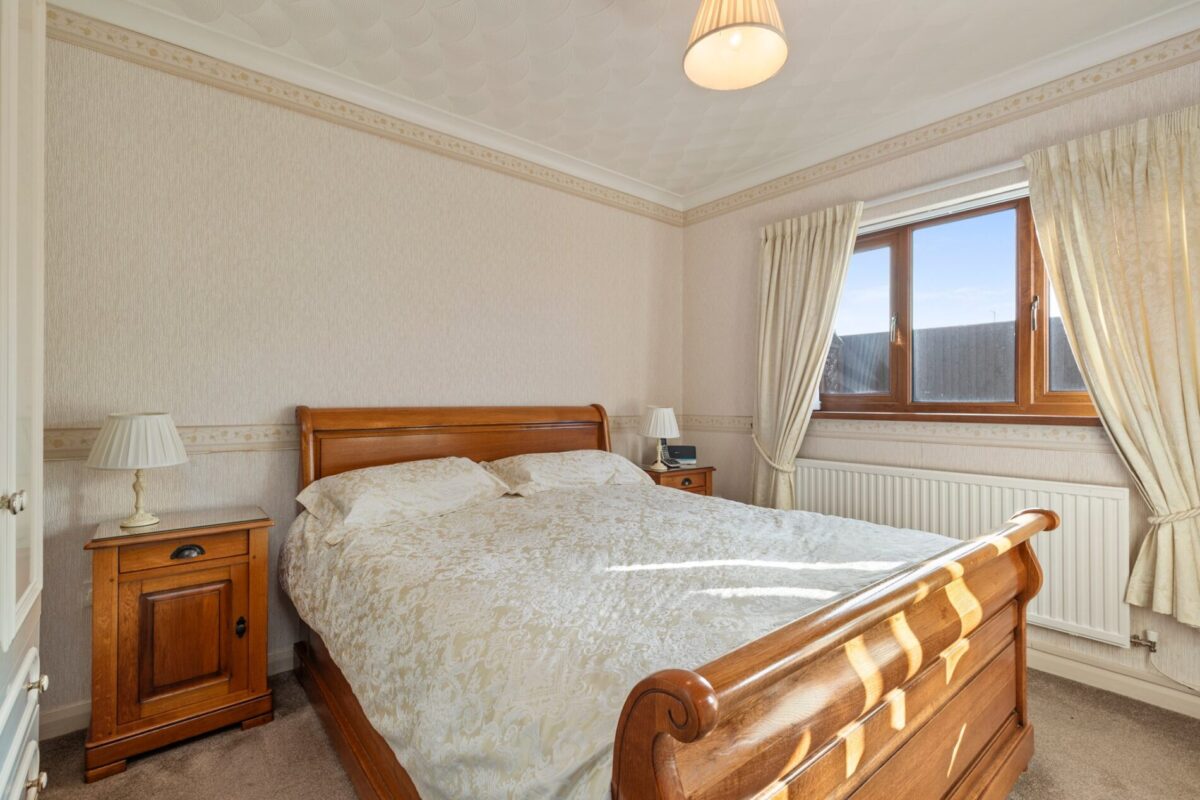 Graceland, Summerhill Park, Simpson Cross, Haverfordwest, SA62