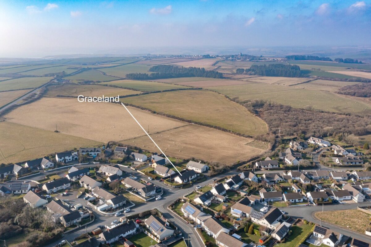 Graceland, Summerhill Park, Simpson Cross, Haverfordwest, SA62
