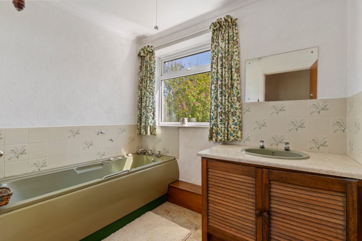 Hill Mountain, Houghton, Milford Haven, SA73