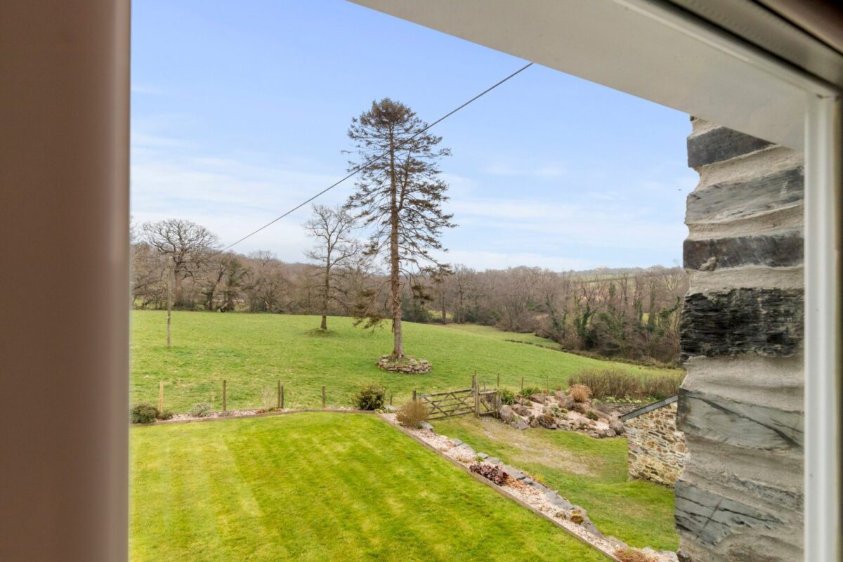 Eithinman, Llandissilio, Clynderwen, SA66