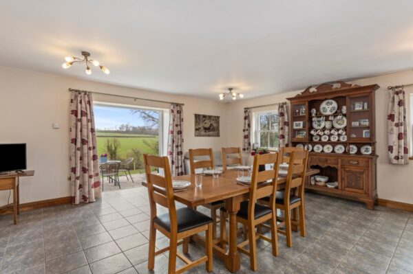 Eithinman, Llandissilio, Clynderwen, SA66