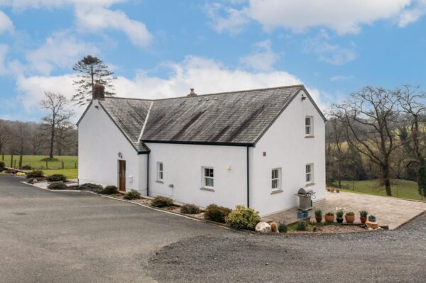 Eithinman, Llandissilio, Clynderwen, SA66