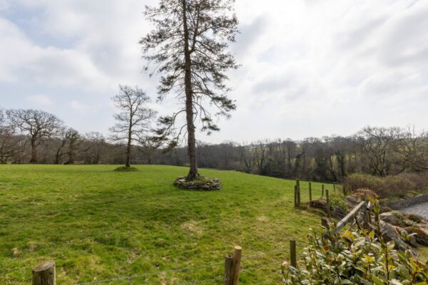 Eithinman, Llandissilio, Clynderwen, SA66