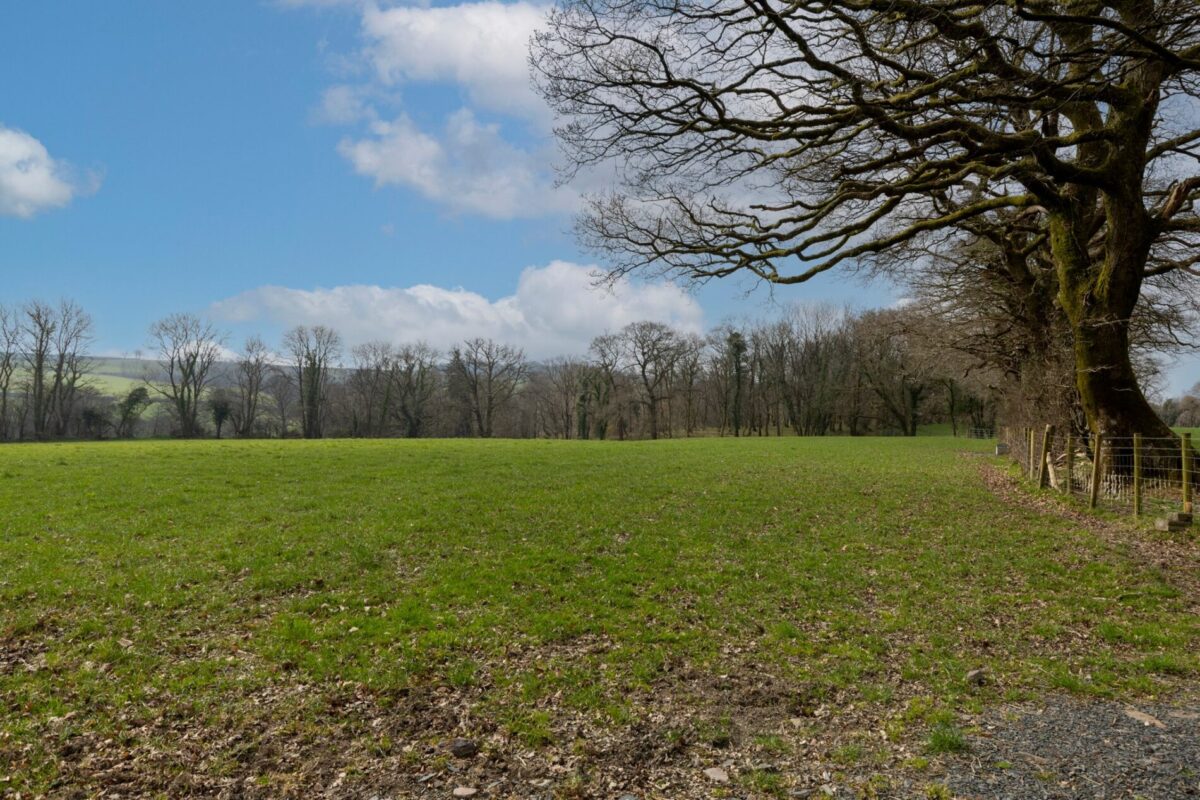 Eithinman, Llandissilio, Clynderwen, SA66