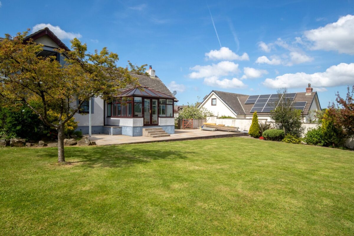 Courtfield Drive, Simpson Cross, Haverfordwest, SA62