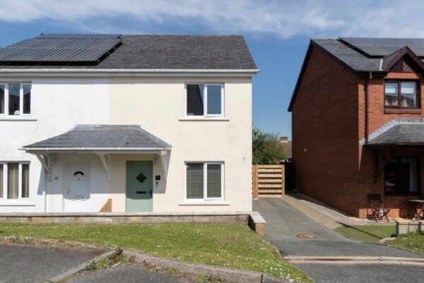 Tudor Gardens, Merlins Bridge, Haverfordwest, SA61