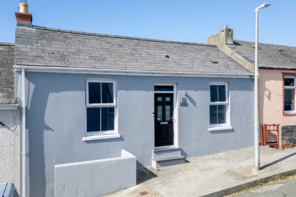 Sycamore Street, Pembroke Dock, SA72