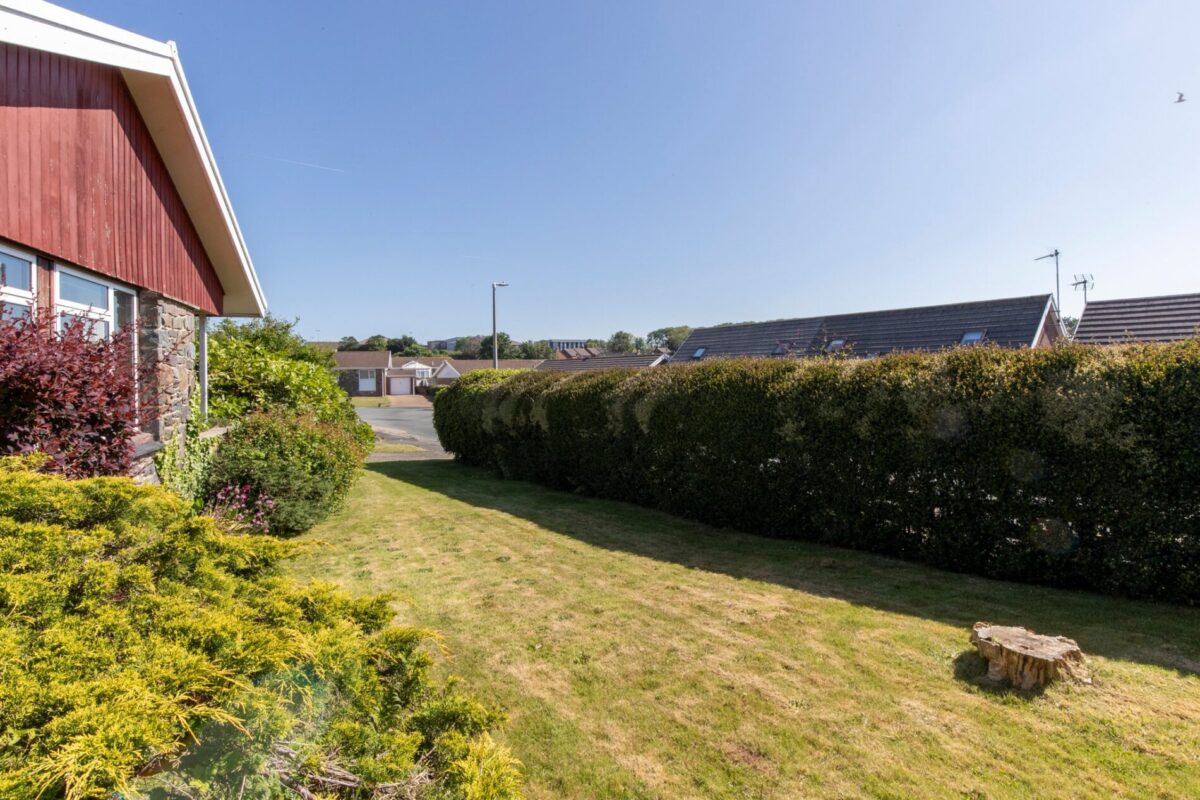 Gateholm Avenue, Milford Haven, SA73