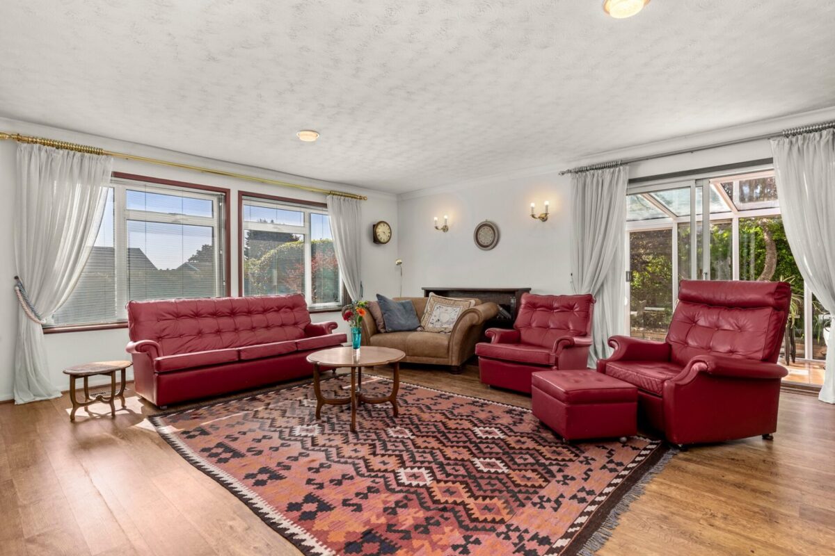 Gateholm Avenue, Milford Haven, SA73