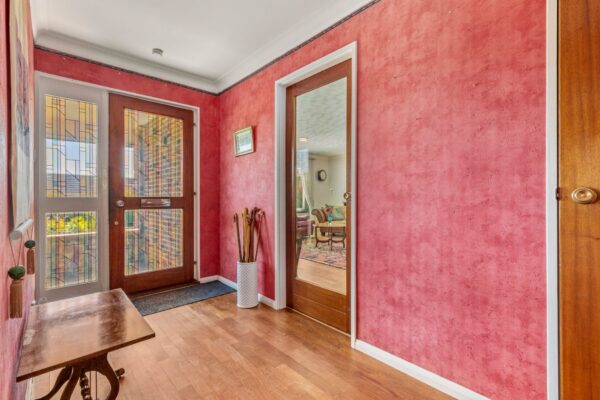 Gateholm Avenue, Milford Haven, SA73