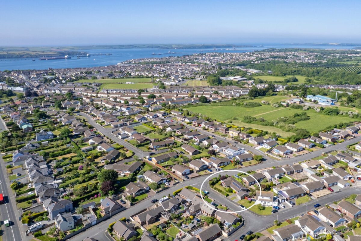 Gateholm Avenue, Milford Haven, SA73