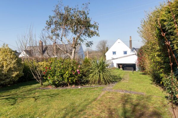 Uzmaston Road, Haverfordwest, SA61