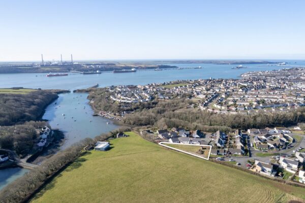 Woodland Crescent, Milford Haven, SA73