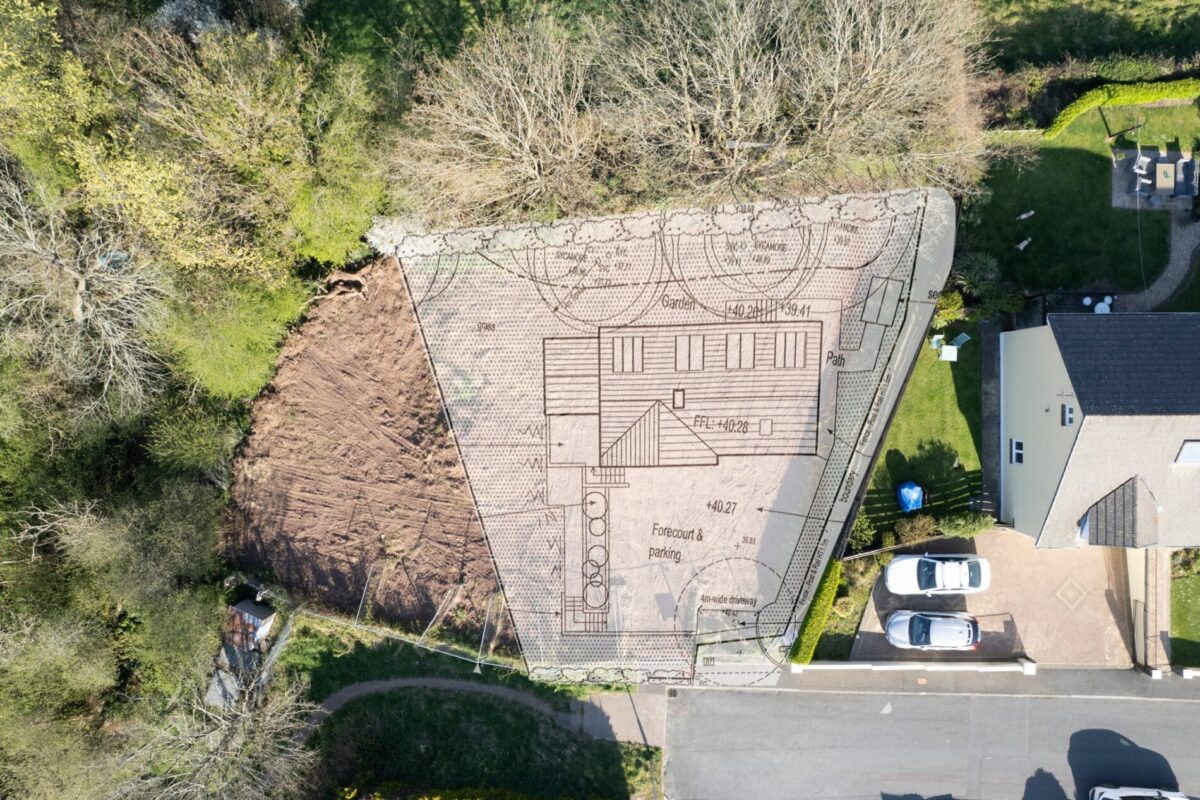 Lilac Close, Milford Haven, SA73