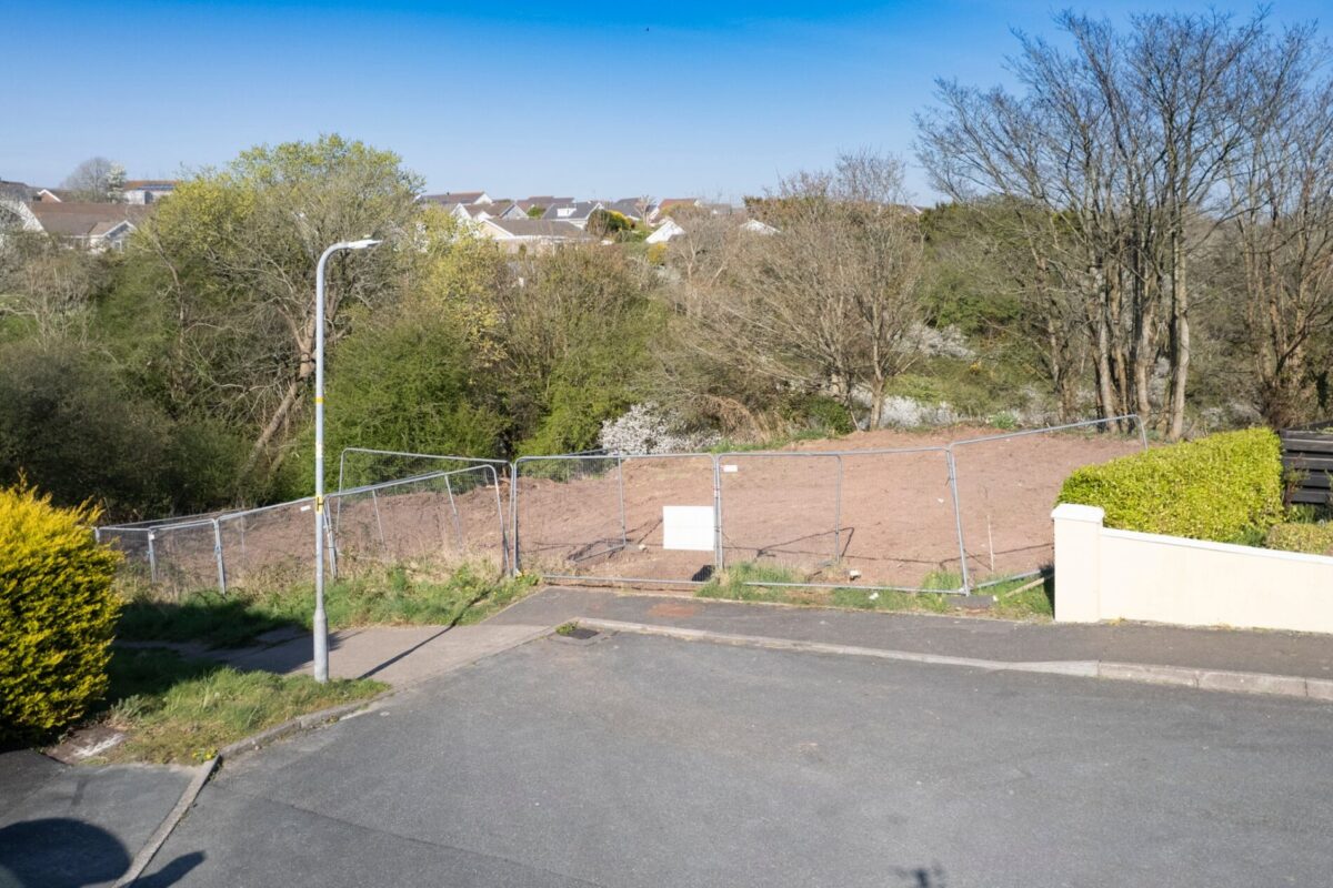 Lilac Close, Milford Haven, SA73