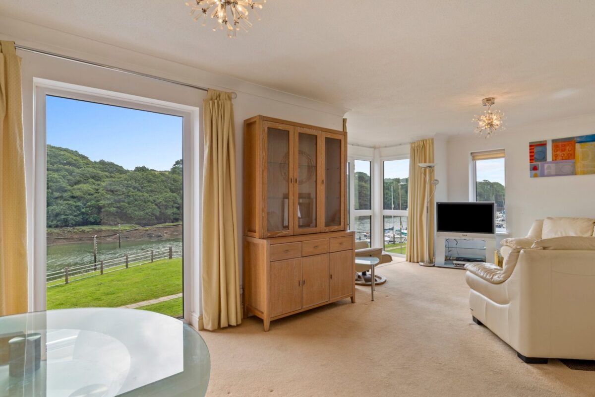 Gaddarn Reach, Neyland, Milford Haven, SA73