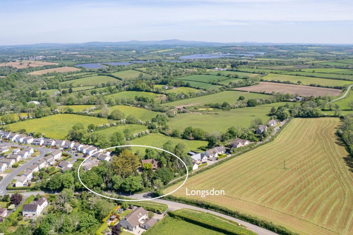 Longsdon, Uzmaston Road, Haverfordwest, SA61