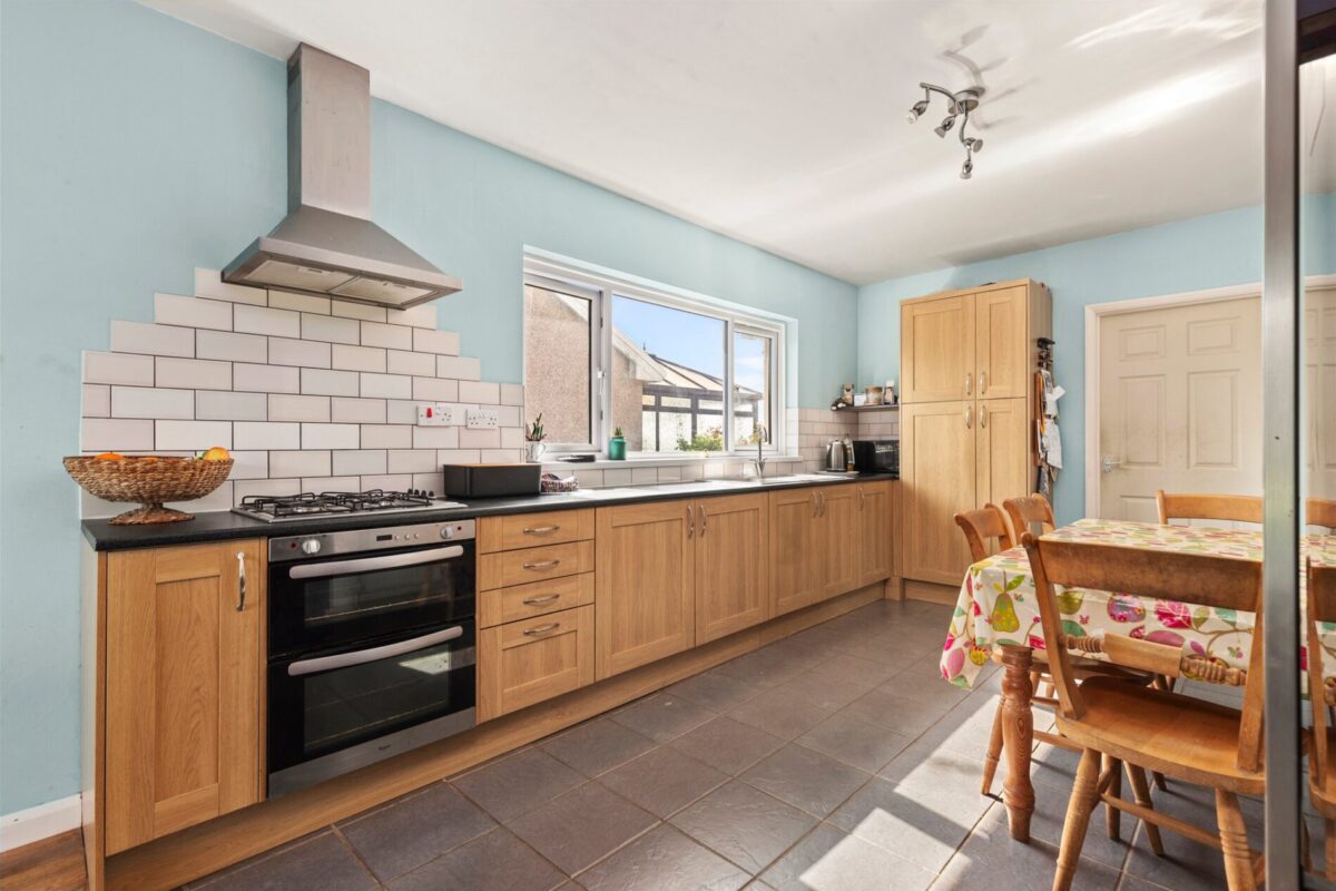 Stonehaven, Tiers Cross, Haverfordwest, SA62