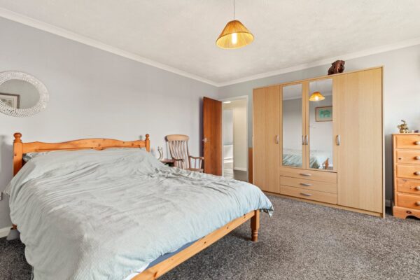 Stonehaven, Tiers Cross, Haverfordwest, SA62