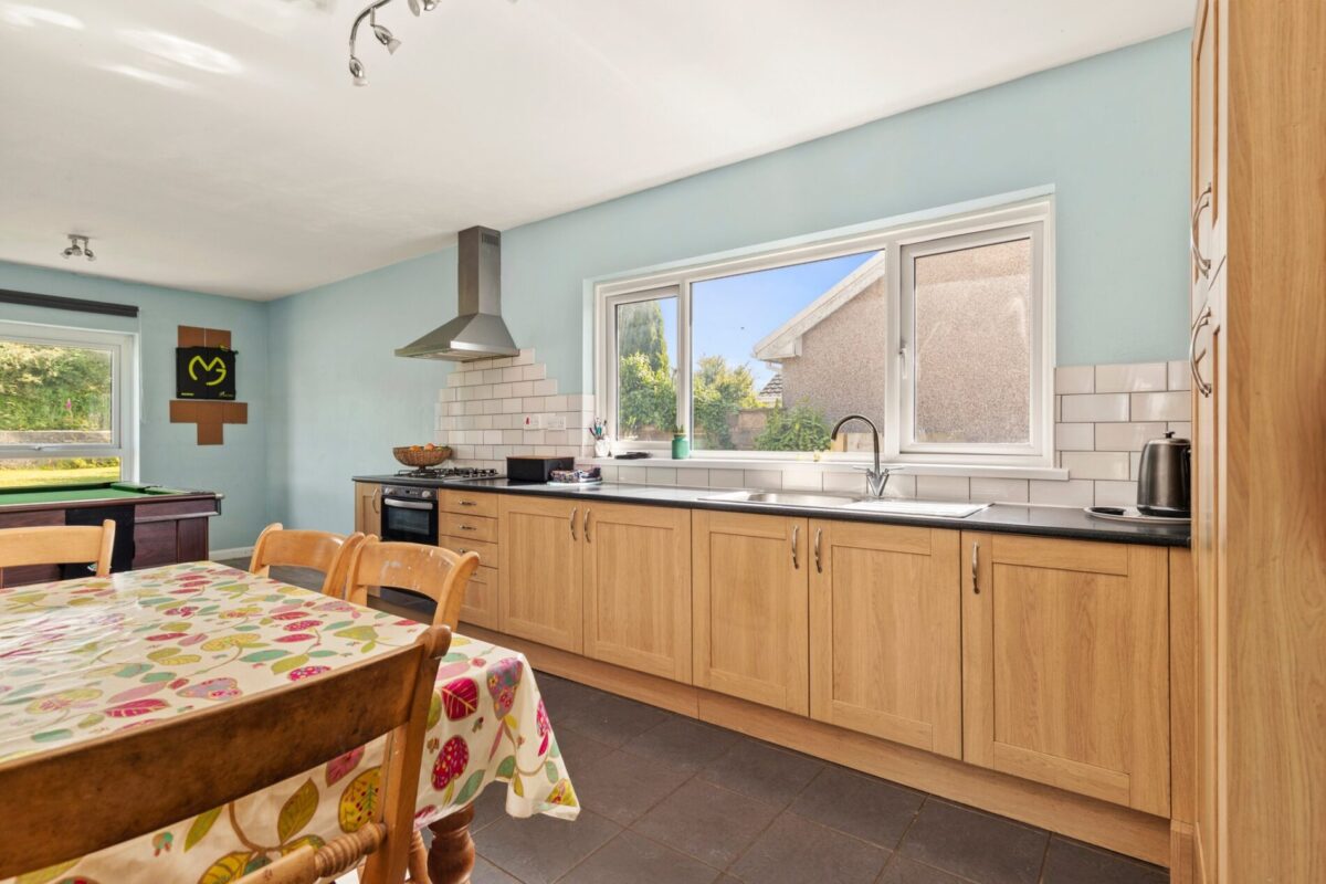 Stonehaven, Tiers Cross, Haverfordwest, SA62