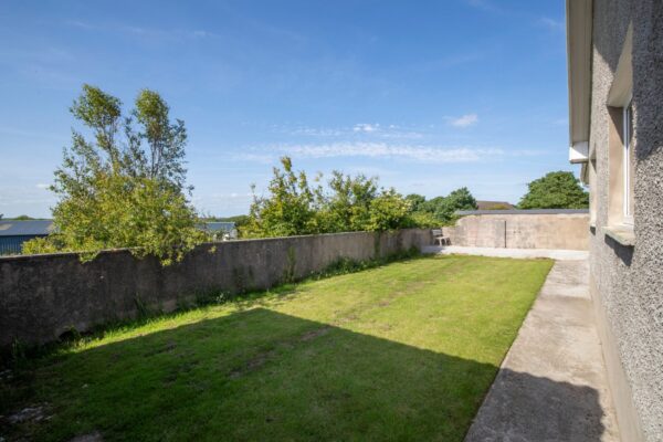Stonehaven, Tiers Cross, Haverfordwest, SA62