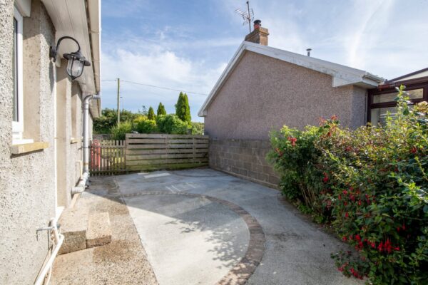 Stonehaven, Tiers Cross, Haverfordwest, SA62