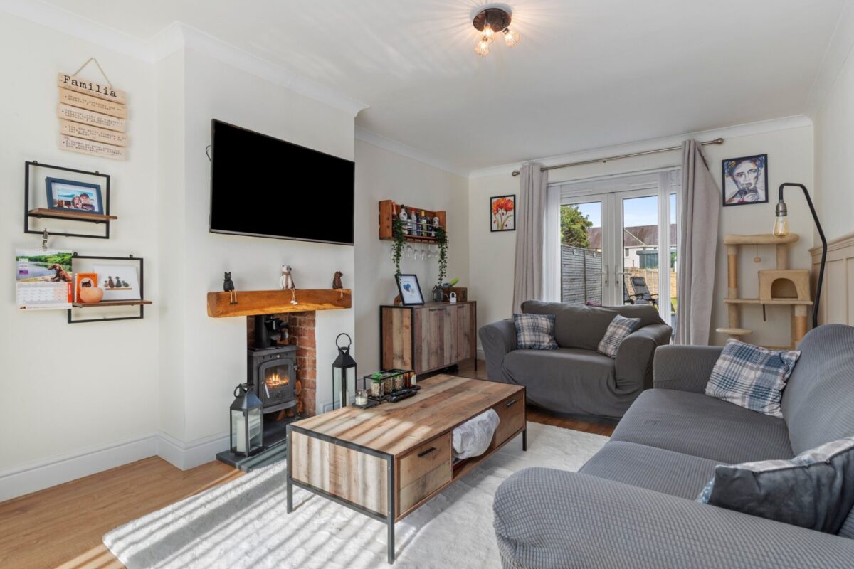 Cromwell Street, Pembroke Dock, SA72