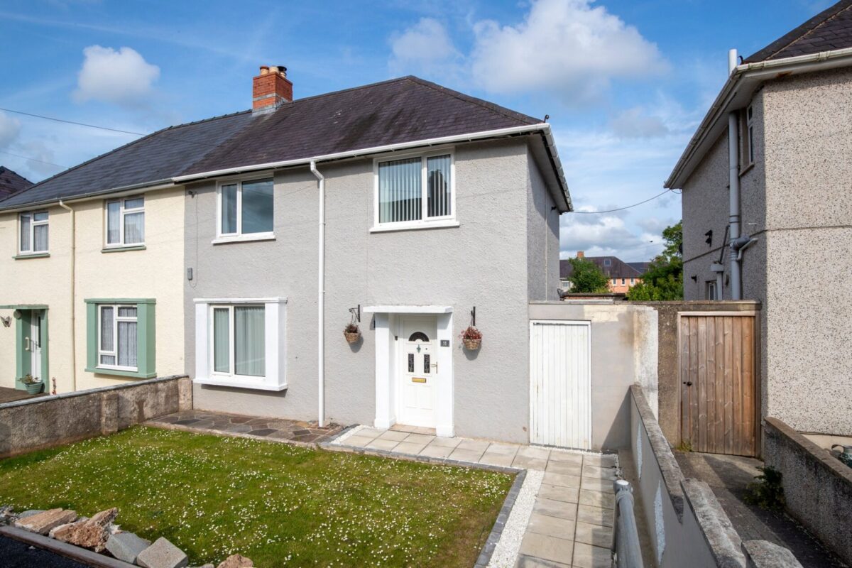 Cromwell Street, Pembroke Dock, SA72