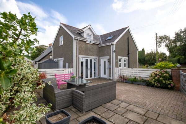 Coniston, Sardis Cross, Sardis, Milford Haven, SA73