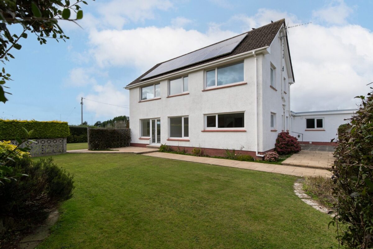 Pembroke Road, Merlins Bridge, Haverfordwest, SA61