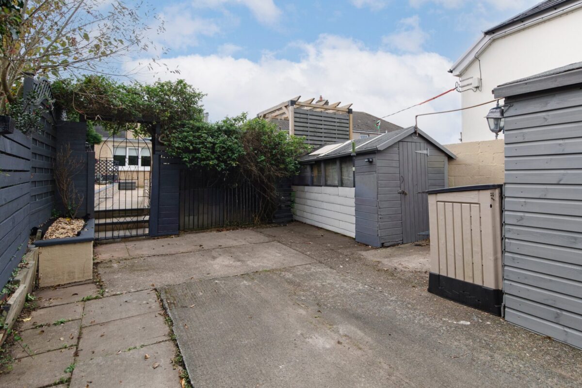 James Street, Neyland, Milford Haven, SA73