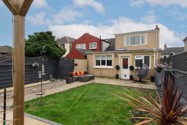 James Street, Neyland, Milford Haven, SA73