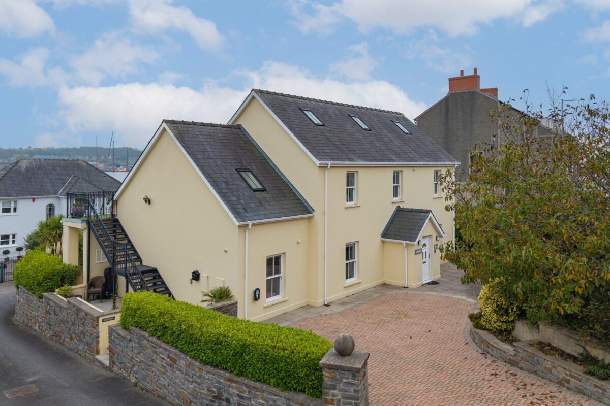 Sea Spray, Haven View, Neyland, Milford Haven, SA73